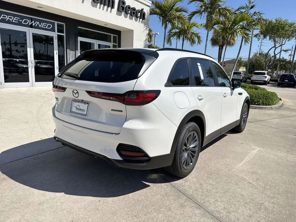 New 2026 Rhodium White Premium Mazda SC AWD image 3