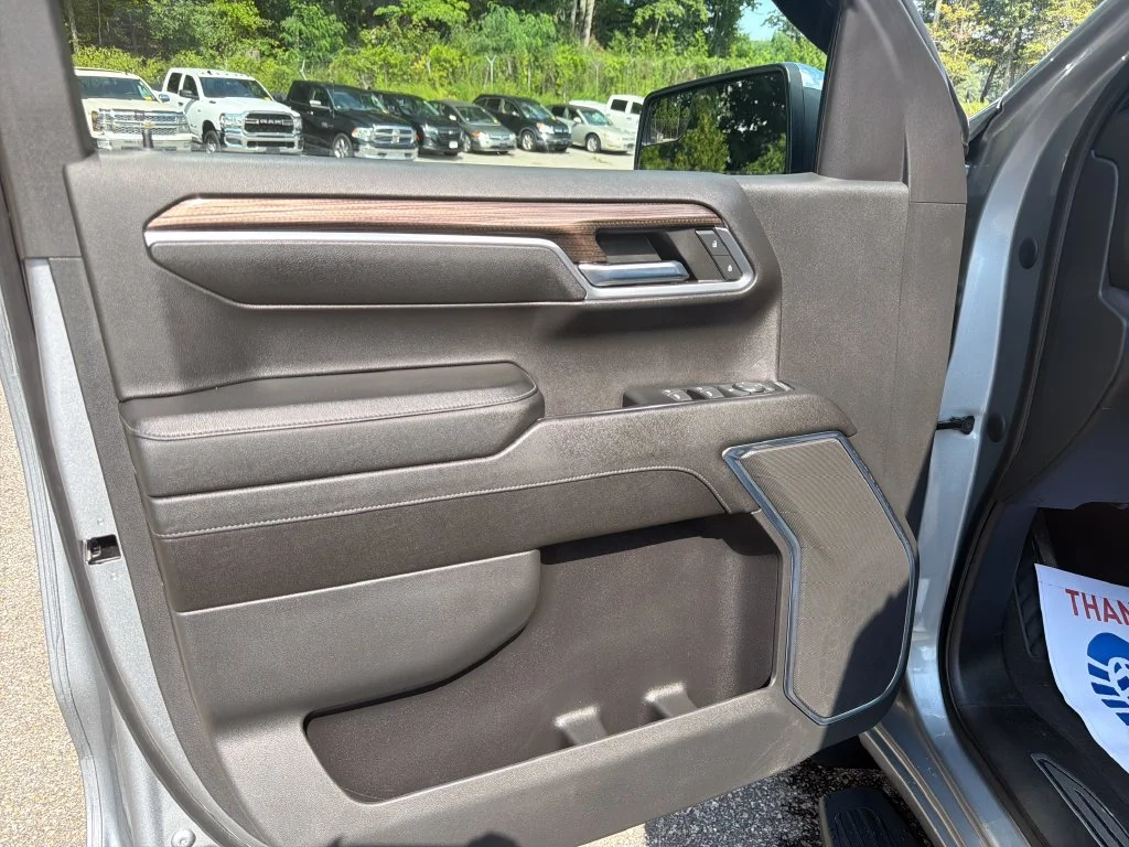 2023 Chevrolet Silverado 1500 LT - Photo 41