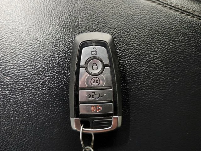 Used 2023 White Ford XLT image 27