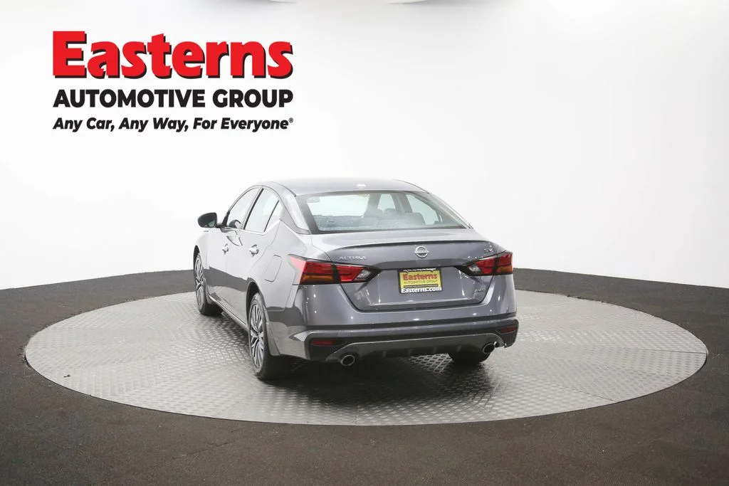 Used 2024 Gray Nissan 2.5 SV image 62