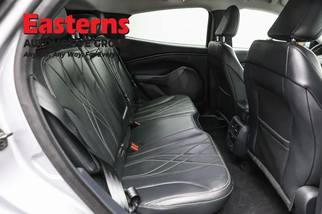 Used 2021 Silver Ford Select image 22