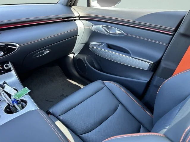 Used 2026 White Genesis 2.5T Sport Prestige image 9