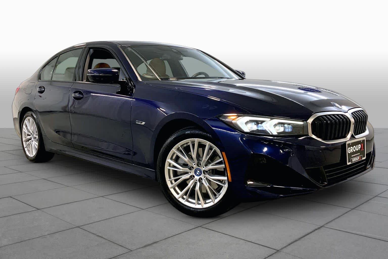 Used 2023 BMW 3 Series 330e with VIN 3MW39FS03P8D33860 for sale in Kansas City