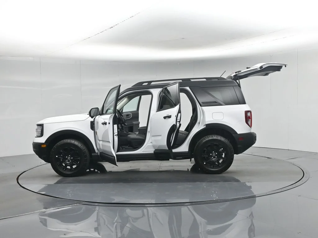 Certified Used 2025 White Ford Badlands image 38
