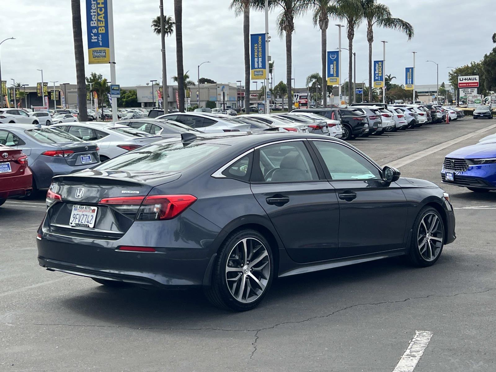 2023 Honda Civic Touring - Photo 28