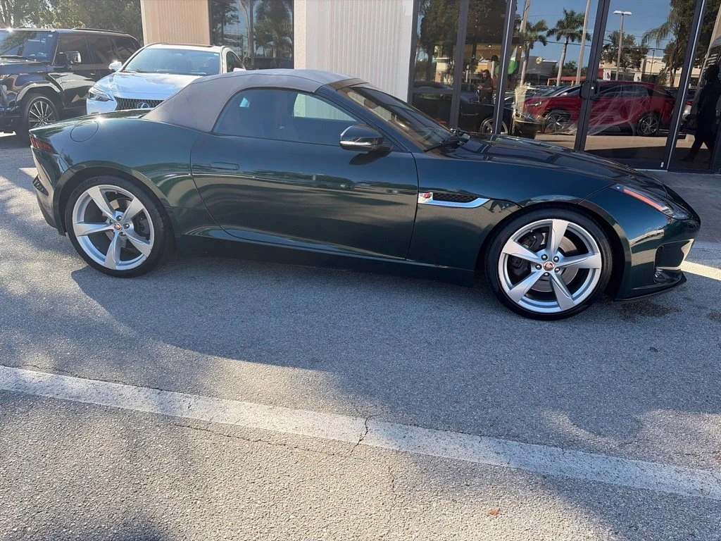 Used 2019 Green Jaguar P300 image 2