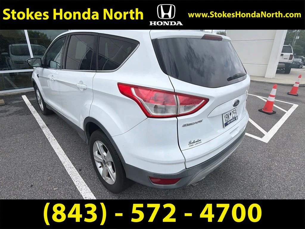 Used 2015 White Ford SE image 7