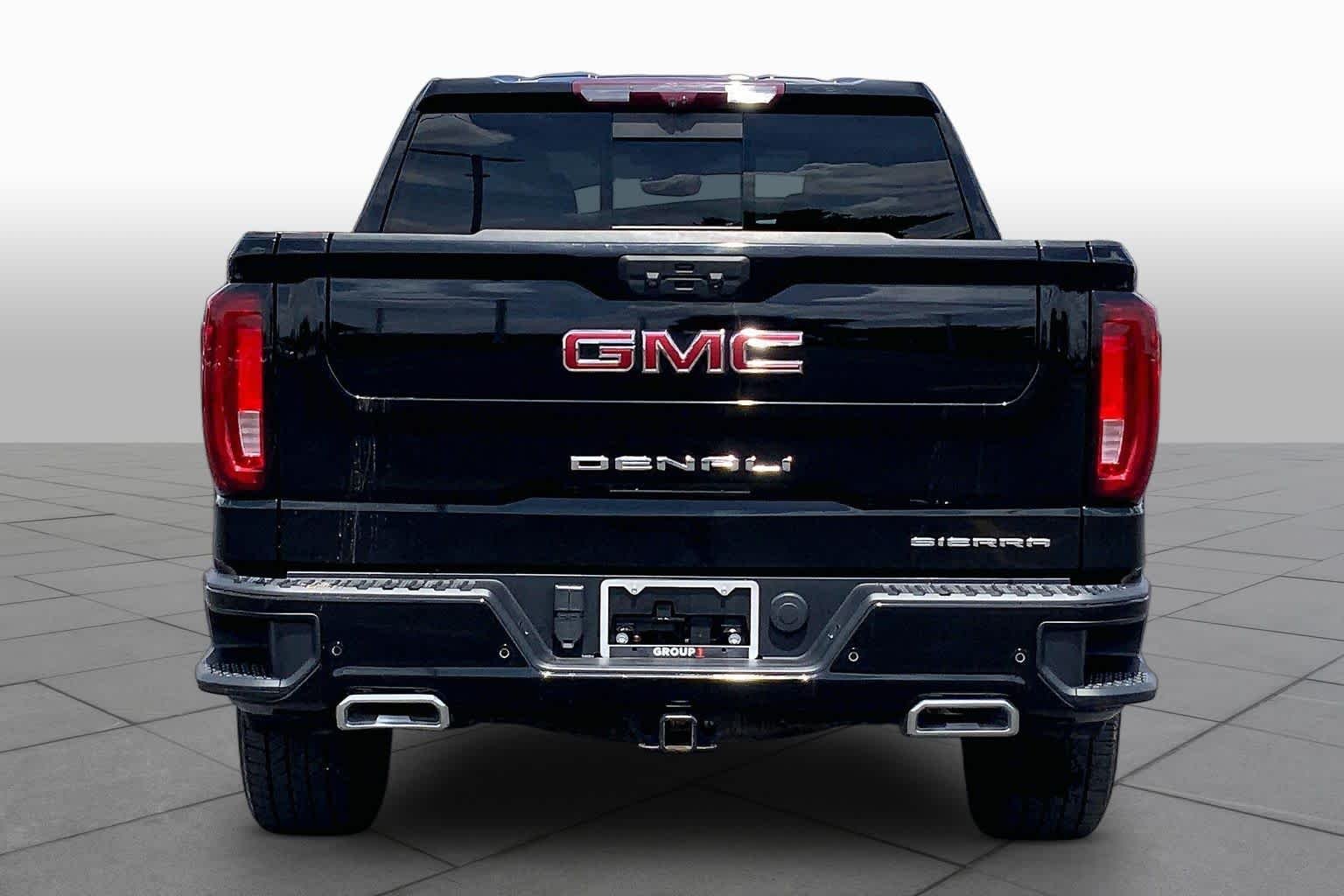 Used 2023 Onyx Black GMC Denali image 5