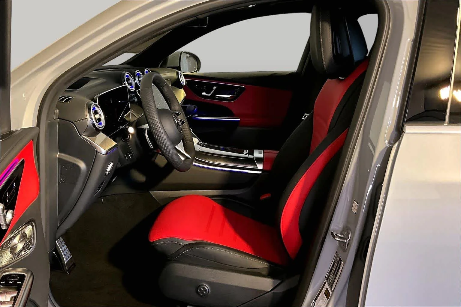 New 2026 MANUFAKTUR Alpine Grey Mercedes-Benz GLC 300 image 13