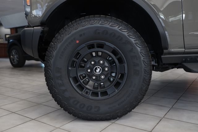 New 2026 Gray Ford Badlands image 16