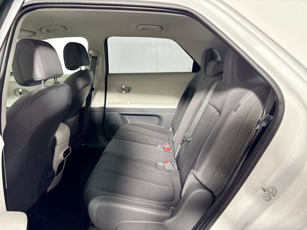 Used 2024 White Hyundai SEL image 20
