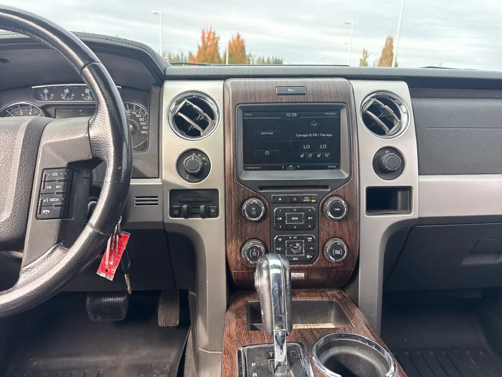 Used 2013 Brown Ford Lariat image 23