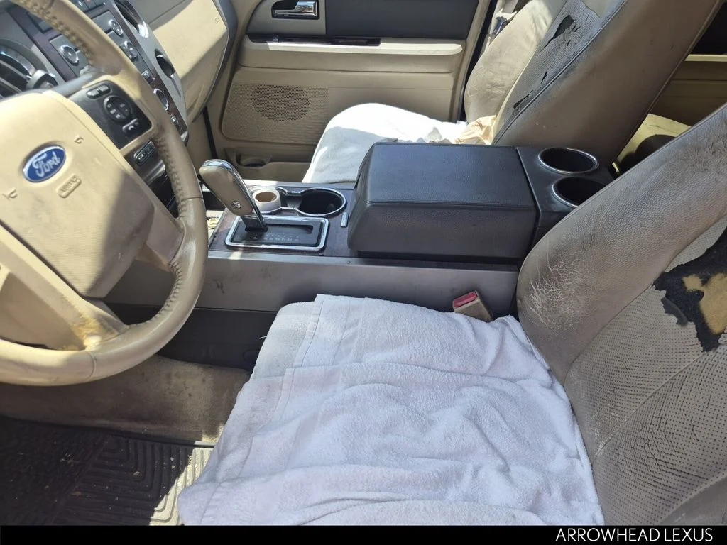 Used 2011 White Ford XLT image 11