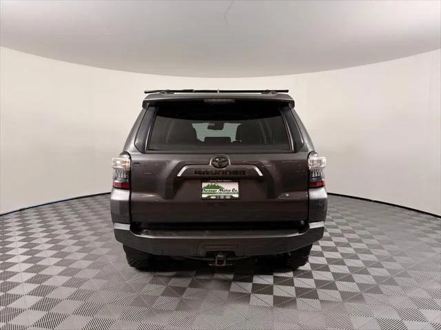 Certified Used 2020 MAGNETIC GRAY MET. Toyota  image 9