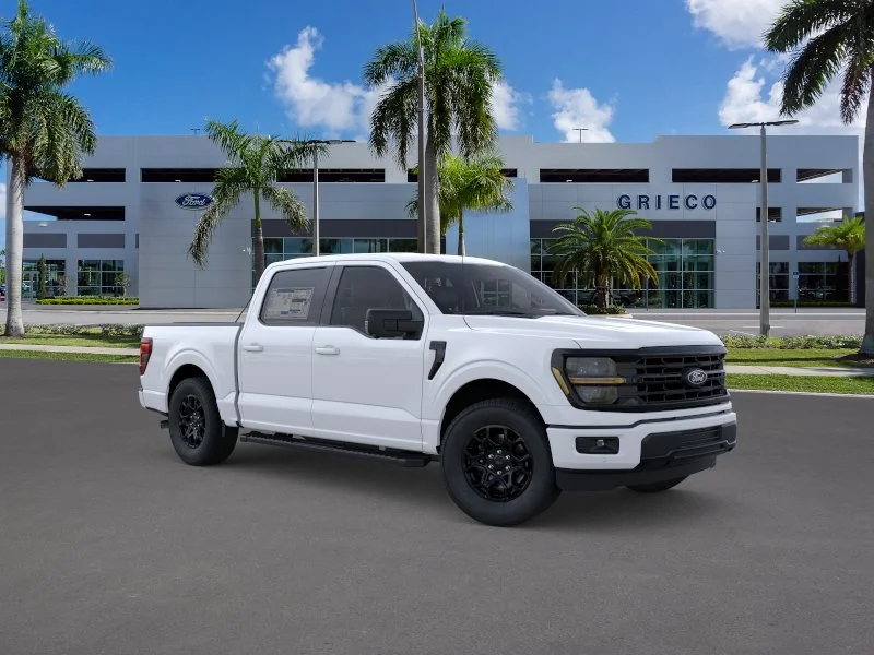 New 2026 Oxford White Ford XLT image 32