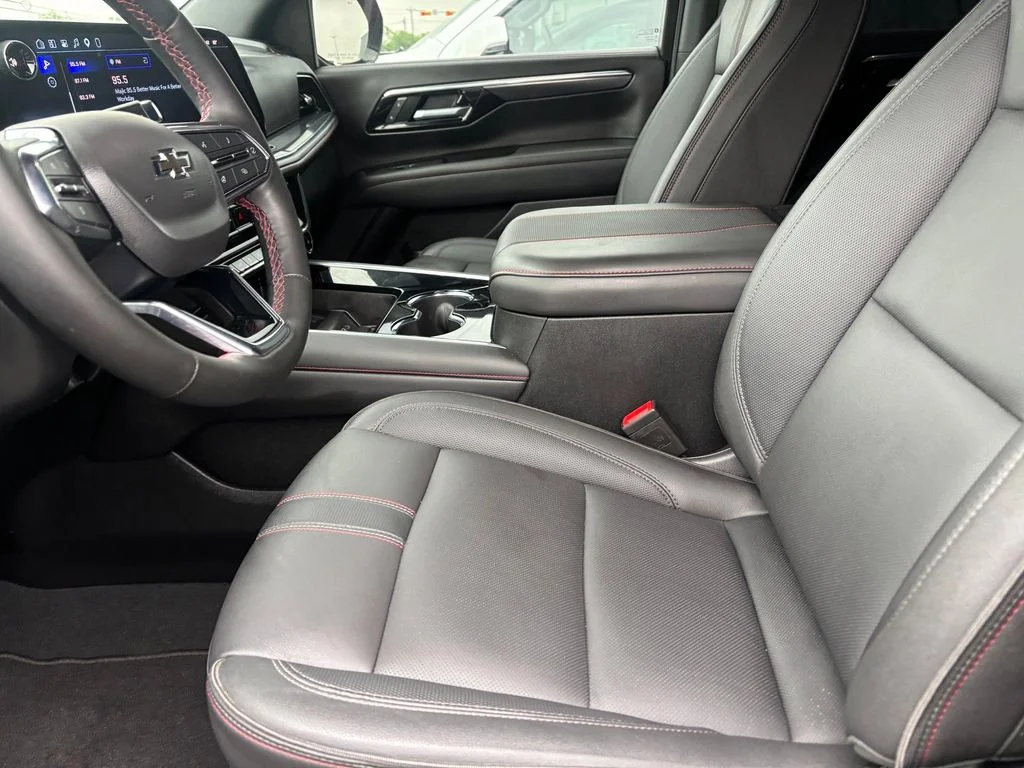 Used 2025 Red Chevrolet RST image 8