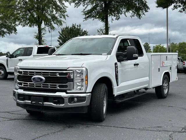 New 2026 White Ford XL image 6