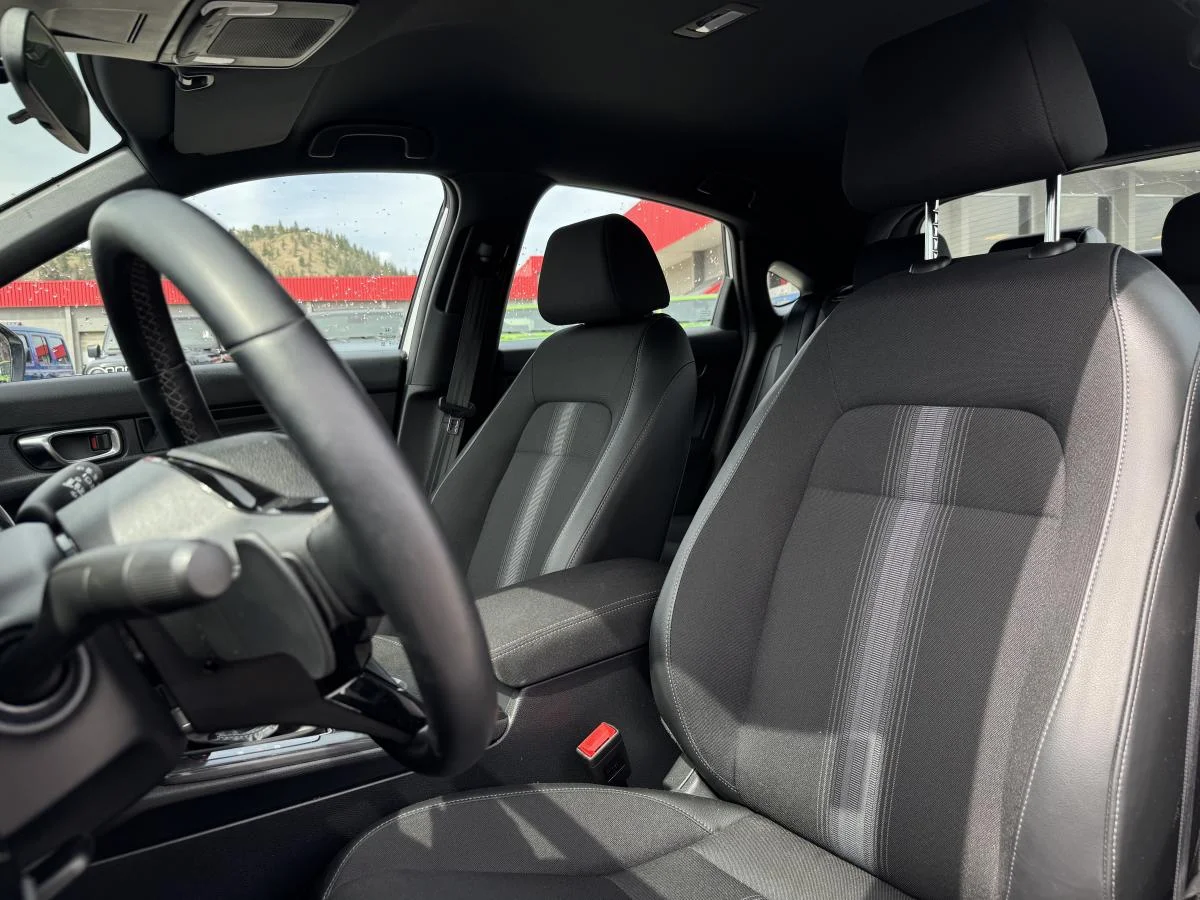 Used 2025 White Honda Sport image 15