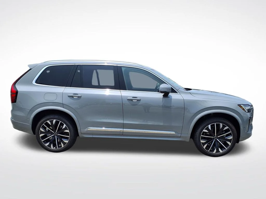 New 2026 Vapour Grey Volvo Plus image 9