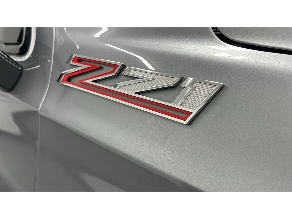 Used 2025 Sterling Gray Metallic Chevrolet Z71 image 11