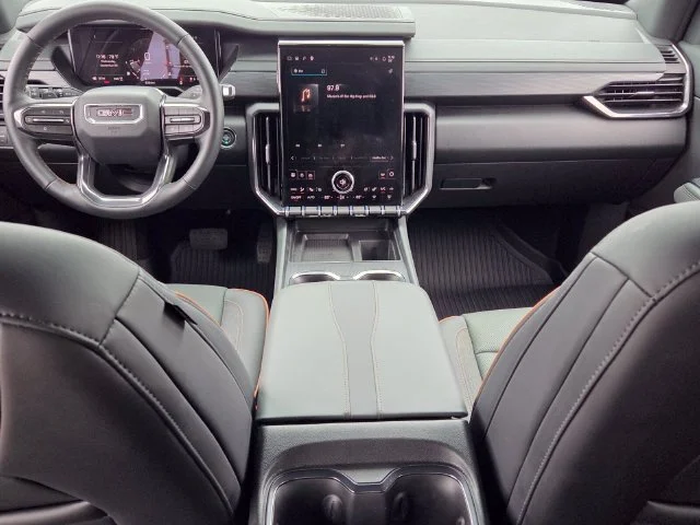 Used 2026 White GMC AT4 image 9