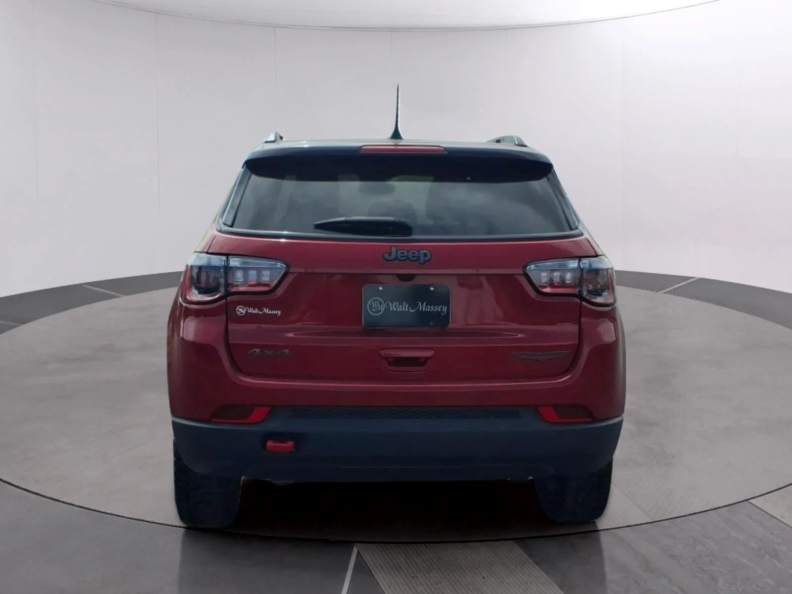 Used 2025 Red Hot Pearlcoat Jeep Trailhawk image 4