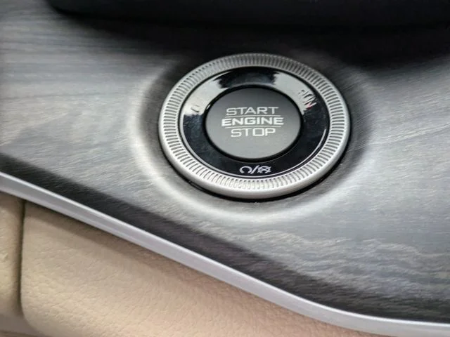 Used 2022 White Jeep 4xe image 32