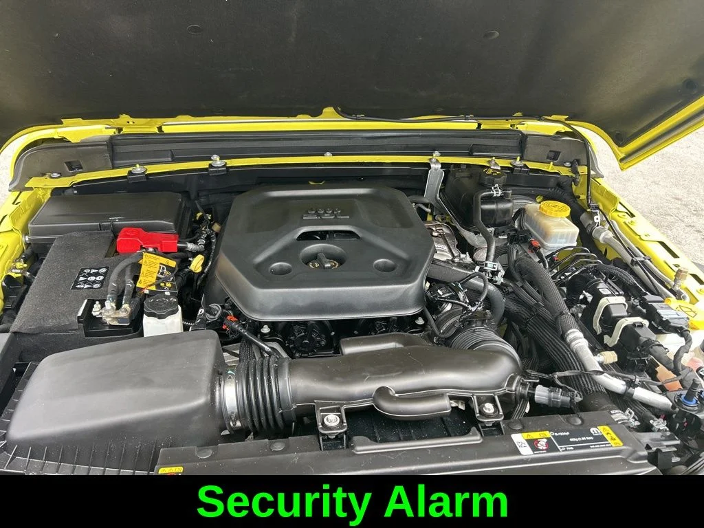 Used 2023 Yellow Jeep Sport S image 18