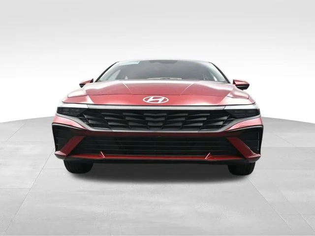 Used 2026 Red Hyundai SE image 31