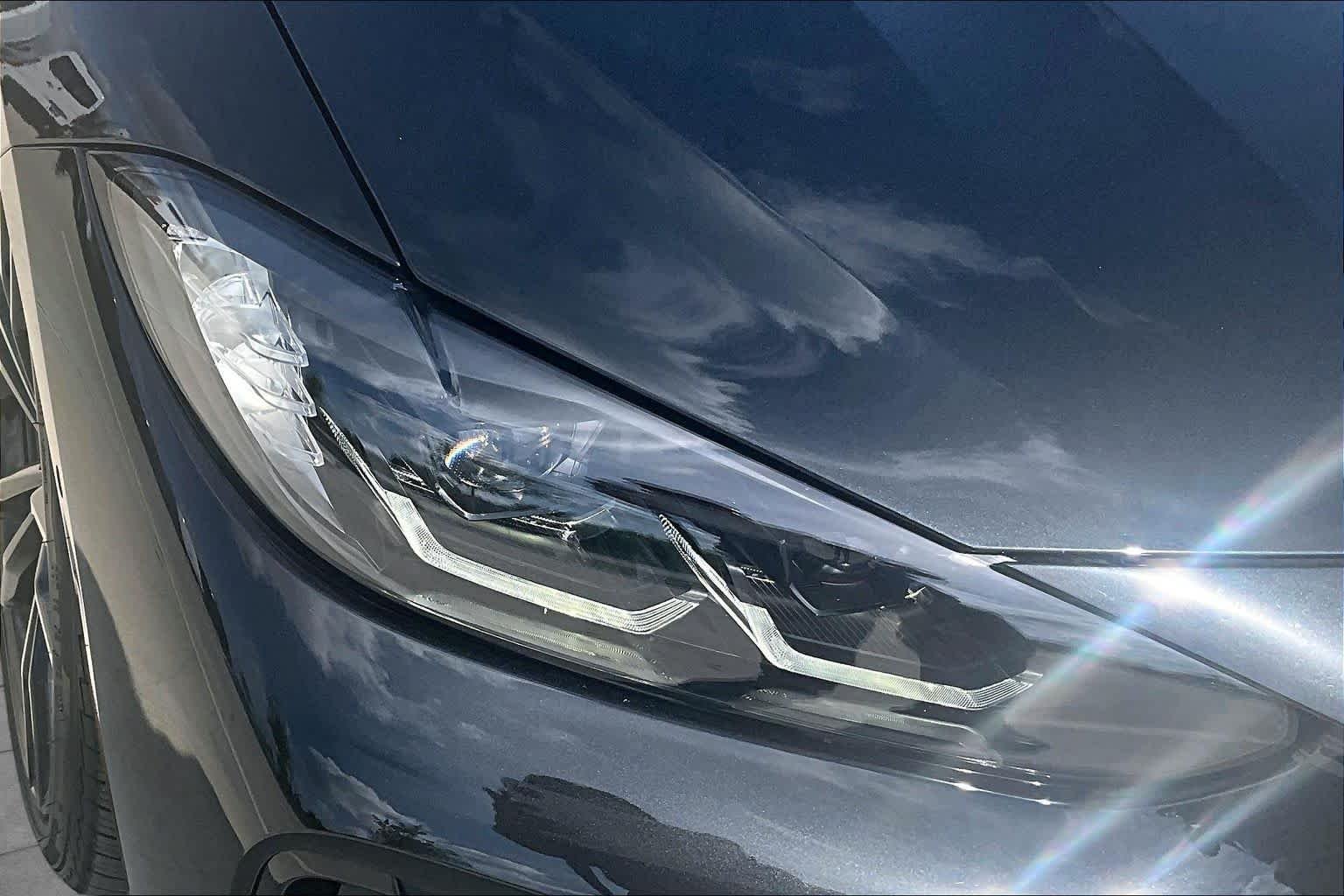 Used 2024 Black Sapphire Metallic BMW M440i image 24