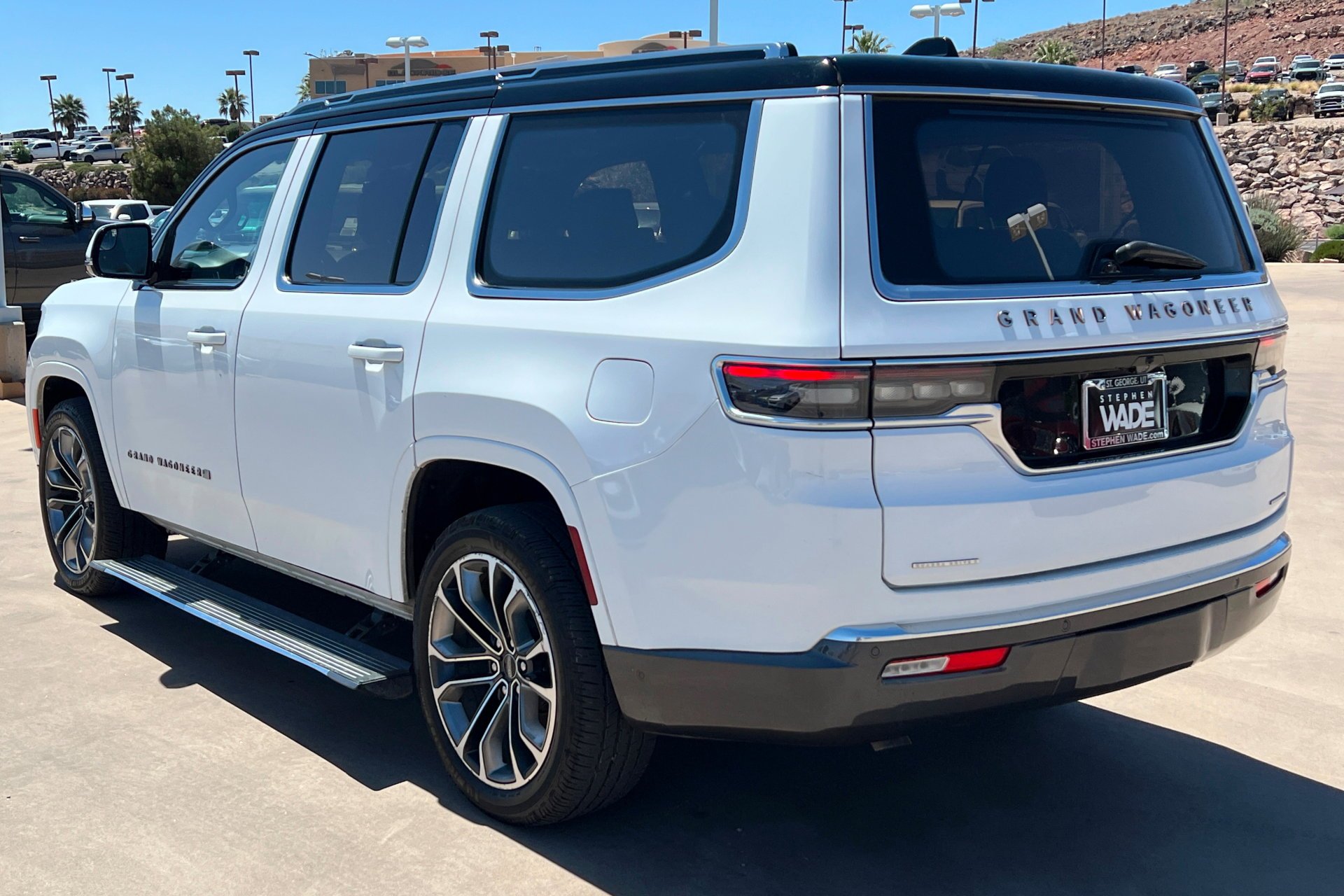 Used 2022 Bright White Clearcoat Jeep Series III image 3