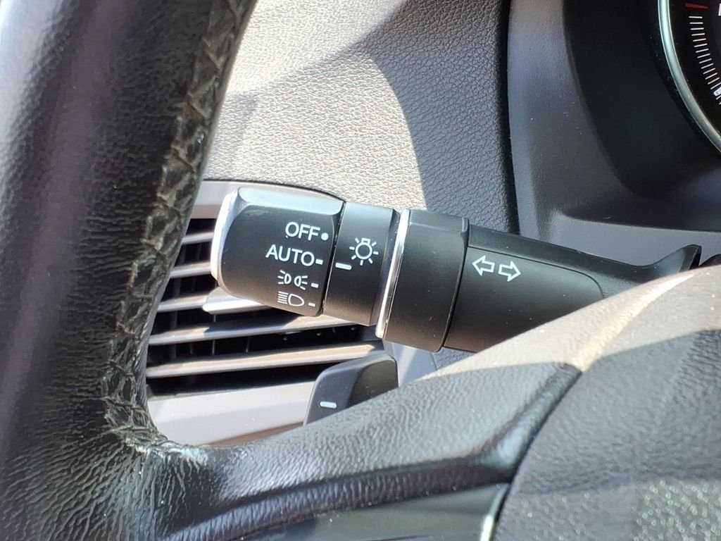 Used 2016 Lunar Silver Metallic Acura 3.5L image 19