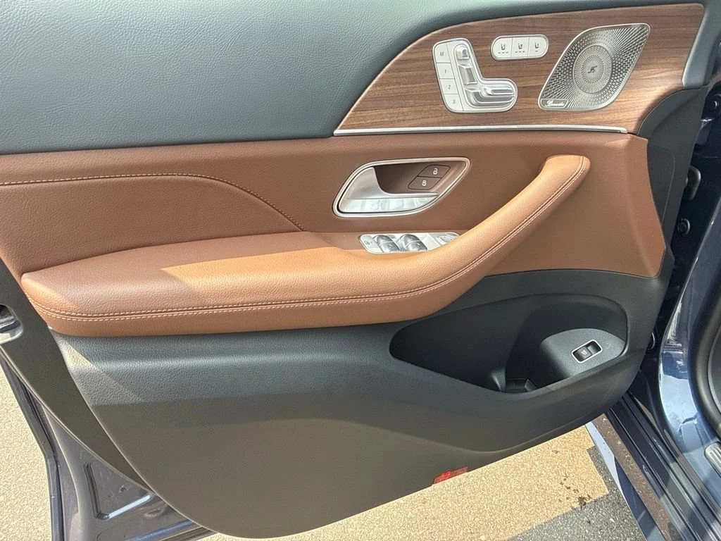 New 2026 Twilight Blue Metallic Mercedes-Benz GLE 450 image 14