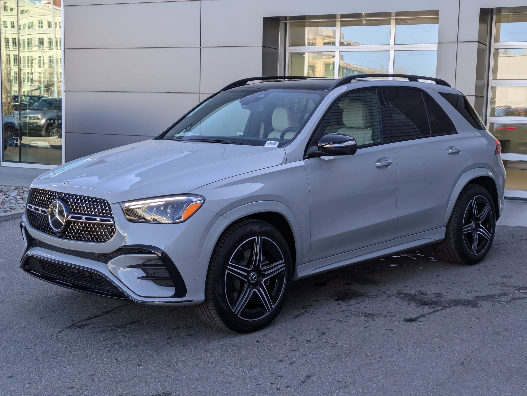 2025 Mercedes-Benz GLE GLE450 - Photo 24
