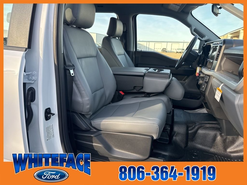 New 2026 Oxford White Ford XL image 34