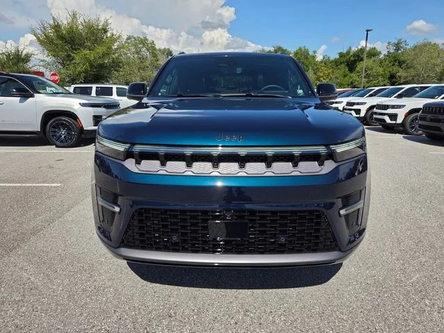 New 2026 Fathom Blue Pearl-Coat Exterior Paint (Late Availability) Jeep Limited Reserve image 20