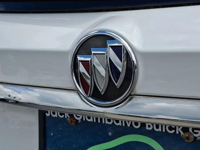 Used 2020 White Buick Preferred image 28