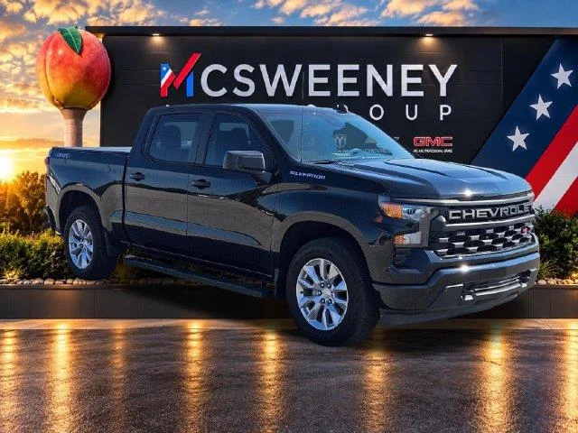 Used 2025 Black Chevrolet Custom image 7
