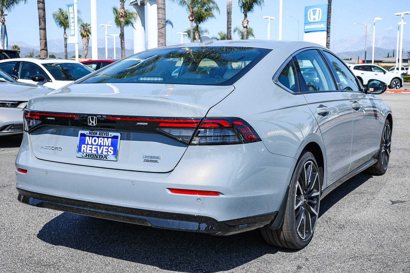2026 Honda Accord Hybrid Touring - Photo 6