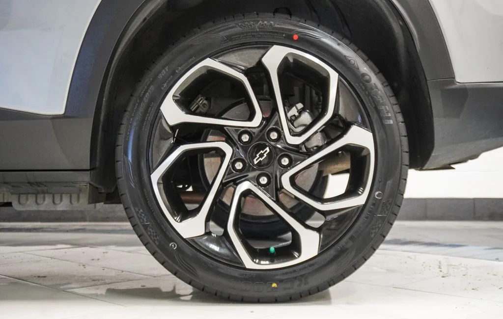 Used 2024 Gray Chevrolet 2RS image 36