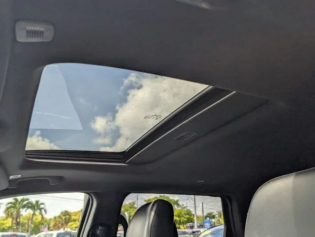 Used 2018 Black Jeep Limited image 21