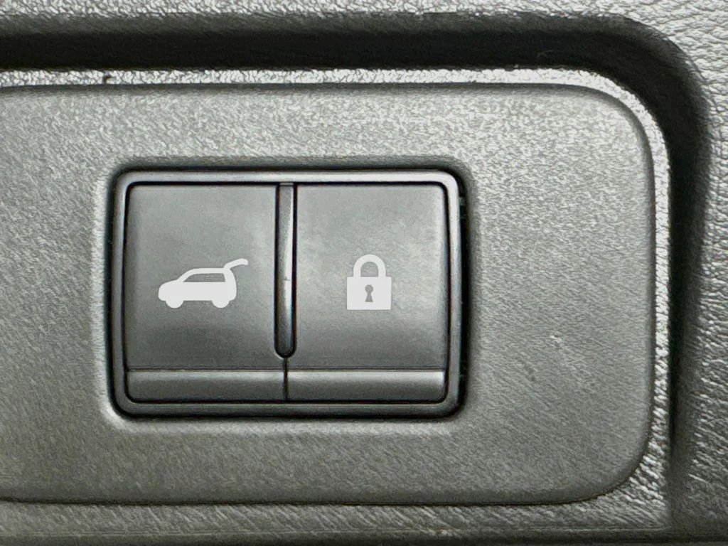 Certified Used 2025 White Nissan SV image 33