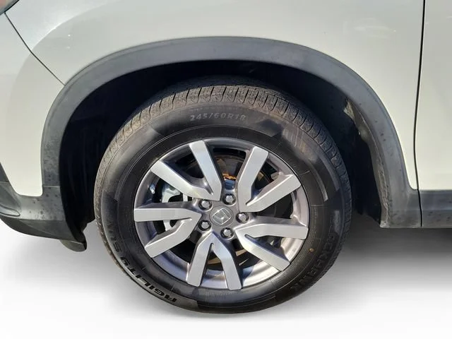 Used 2021 White Honda EX-L image 32