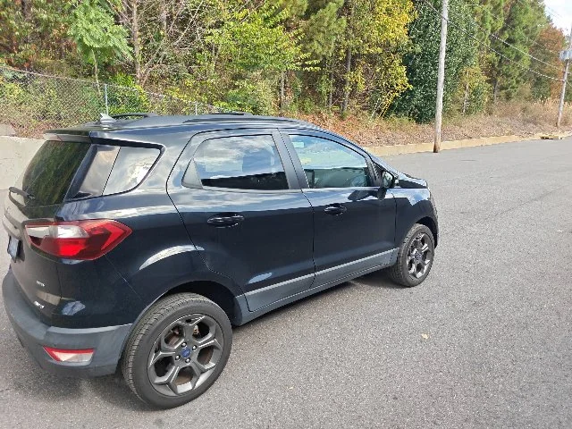 Used 2018 Black Ford SES image 3