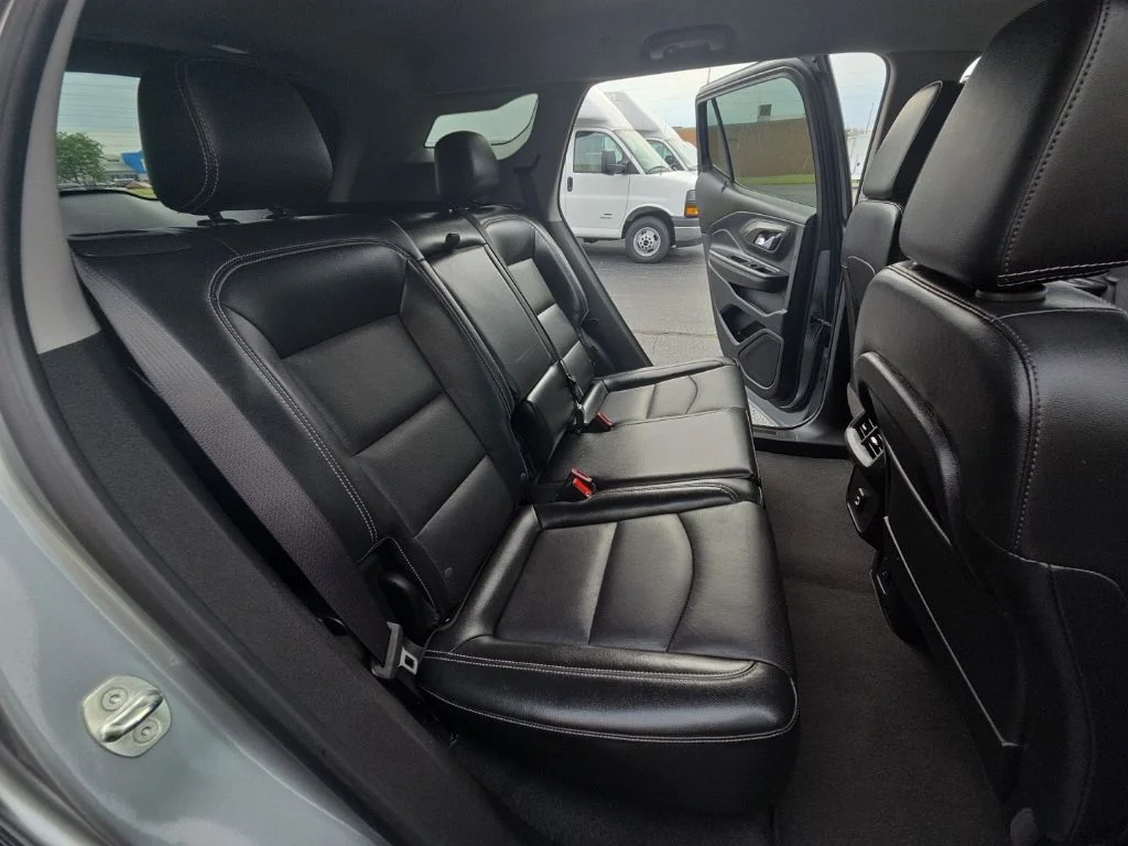 2023 GMC Terrain SLT - Photo 31