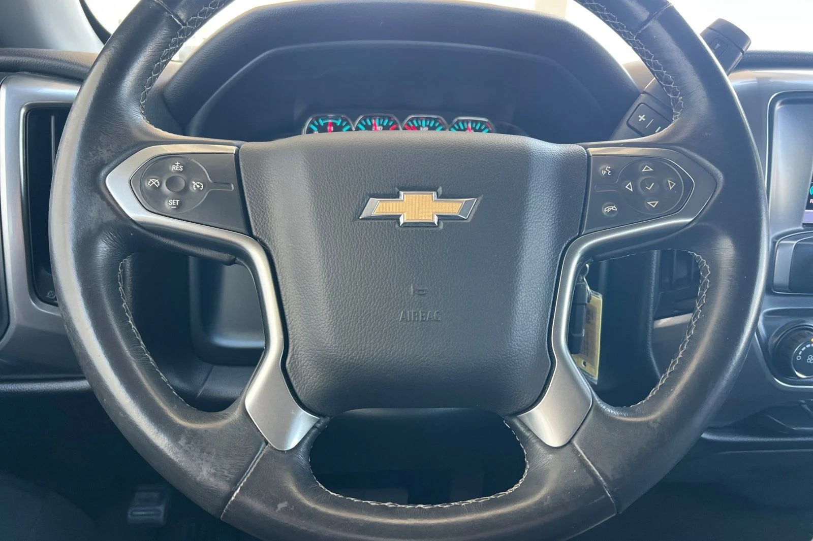 Used 2017 White Chevrolet LT image 21