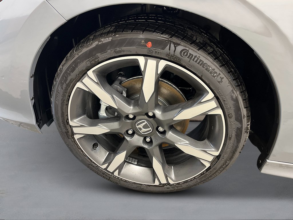 New 2026 Urban Gray Pearl Honda Sport image 12