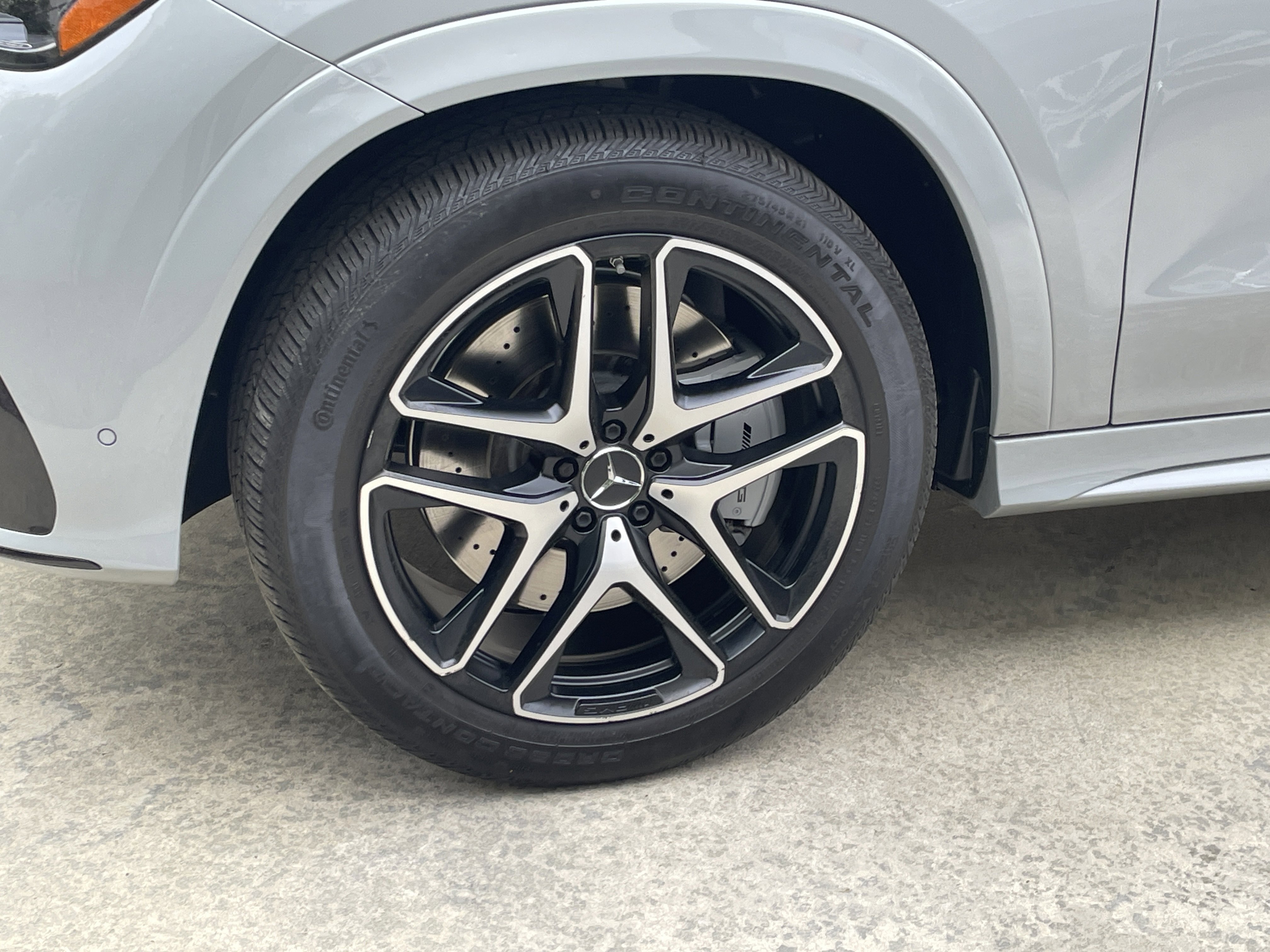 Certified Used 2024 MANUFAKTUR Alpine Grey Mercedes-Benz AMG® GLE 53 4MATIC®+ SUV image 16