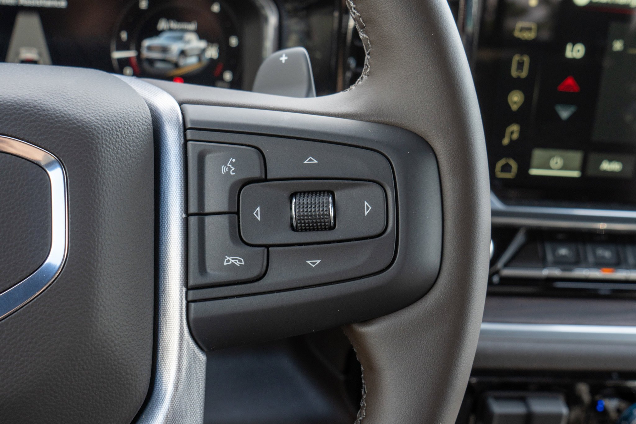 2026 GMC Sierra 1500 SLT - Photo 23