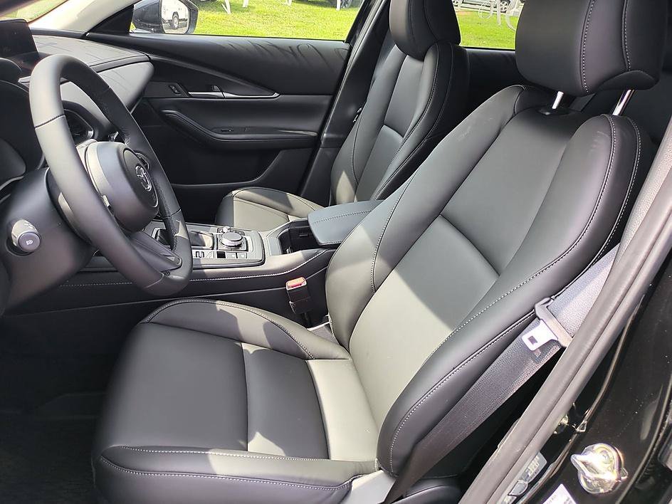 New 2026 Jet Black Mica Mazda 2.5 S Preferred AWD image 14